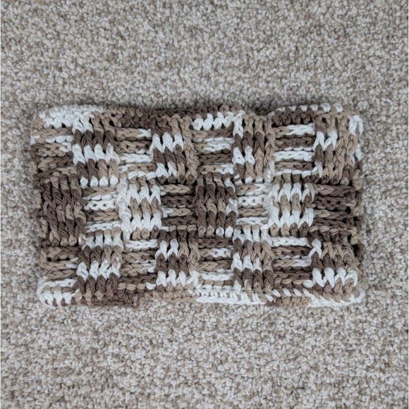 Handmade Crochet Swiffer Cover - Chocolate Milk Reusable Mop Pad Washable Refill - Picture 3 of 4